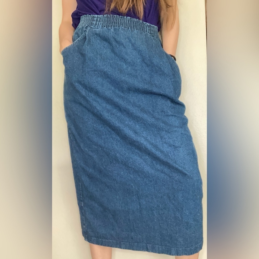Vintage 1980s Levi's Deadstock Blue Denim Midi Skirt Size 14 Fits 10